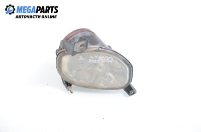 Халоген за Toyota Avensis Station Wagon II (04.2003 - 11.2008), комби, позиция: дясна