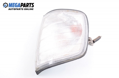 Мигач за Mercedes-Benz 124 Sedan (12.1984 - 06.1993), седан, позиция: лява