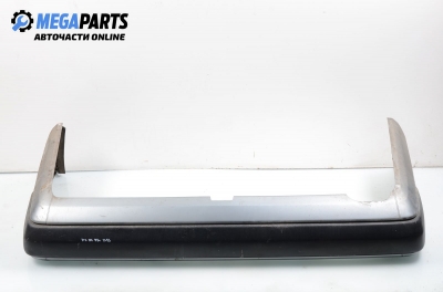 Задна броня за Mercedes-Benz 124 Sedan (12.1984 - 06.1993), седан