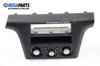 Панел климатроник за Mitsubishi Outlander I SUV (03.2001 - 12.2006)