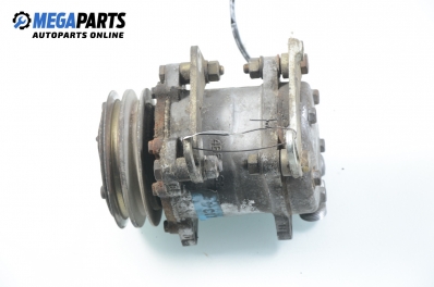 Компресор климатик за Alfa Romeo 33 Hatchback (01.1990 - 09.1994) 1.4 i.e. (907.A3A, 907.A3B), 88 к.с.