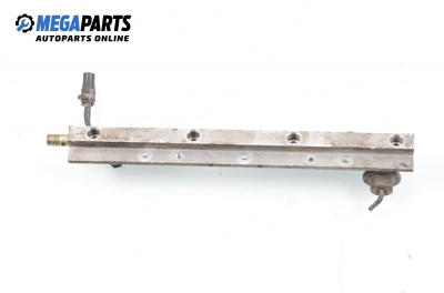 Бензинова рейка за Honda Accord V Aerodeck (09.1993 - 02.1998) 2.0 i LS 16V (CE2), 136 к.с.
