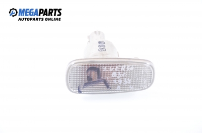 Мигач за Toyota Yaris Verso (08.1999 - 09.2005), позиция: дясна