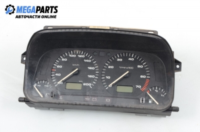 Километраж за Volkswagen Golf III Hatchback (08.1991 - 07.1998) 1.6, 75 к.с.