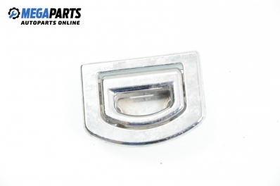 Закопчалка в багажник за Volkswagen Touareg SUV (10.2002 - 01.2013)