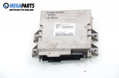 Компютър двигател за Citroen Xantia Hatchback I (03.1993 - 01.1998) 1.6 i, 88 к.с., № IAW 8P.13