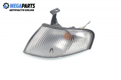 Мигач за Mazda 323 P V Hatchback (10.1996 - 09.1998), хечбек, позиция: лява