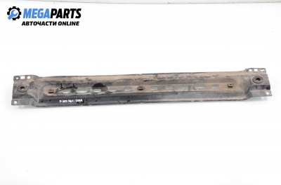 Греда под  радиатор за Peugeot 307 Hatchback (08.2000 - 12.2012), хечбек