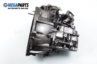 Ръчна скоростна кутия за Renault Megane II Hatchback (07.2001 - 10.2012) 1.9 dCi (BM0G, CM0G), 120 к.с., № 8200156391