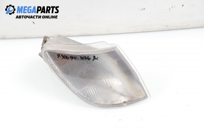 Мигач за Peugeot 306 Sedan (04.1993 - 10.2003), седан, позиция: дясна