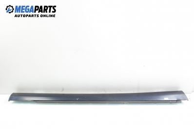Праг за Mercedes-Benz C-Class Estate (S203) (03.2001 - 08.2007), 4+1 вр., комби, позиция: дясна