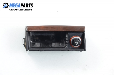 Пепелник за Volkswagen Passat Variant B5 (05.1997 - 12.2001)