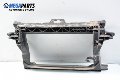 Стойка на радиатора за Smart Forfour Hatchback 454 (01.2004 - 06.2006) 1.1 (454.030), 75 к.с.