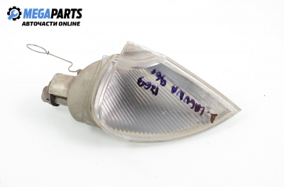 Мигач за Renault Laguna I Hatchback (11.1993 - 08.2002), хечбек, позиция: дясна