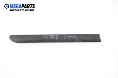 Външни лайсни за Volkswagen Fox Hatchback (08.2003 - 10.2015), позиция: задна, дясна