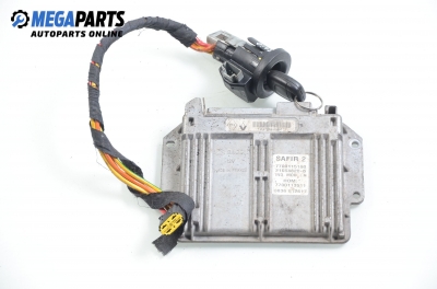 Компютър с контактен ключ за Renault Clio II Hatchback (09.1998 - 09.2005) 1.2 (BB0A, BB0F, BB10, BB1K, BB28, BB2D, BB2H, CB0A...), 58 к.с., № 7700115160