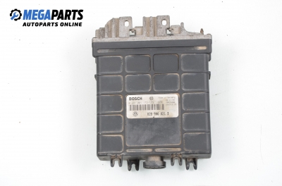 Компютър двигател за Volkswagen Passat Variant B3, B4 (02.1988 - 06.1997) 1.9 TDI, 90 к.с., № Bosch 0 281 001 172/173