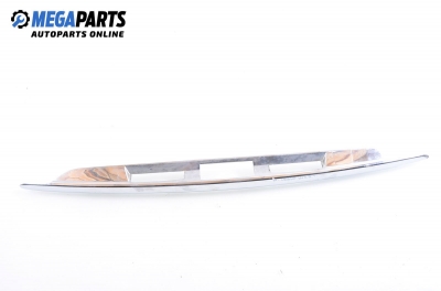 Лайсна заден капак за Toyota Avensis Verso (08.2001 - 11.2009)