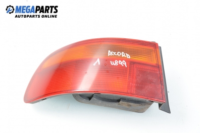 Стоп за Honda Accord V Sedan (06.1992 - 12.1997), седан, позиция: лява, Hella