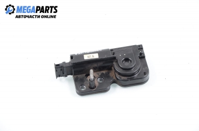 Заключалка заден капак за Volkswagen Touareg SUV (10.2002 - 01.2013)