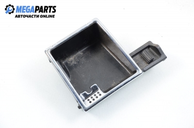 Пепелник за Mercedes-Benz E-Class Estate (S211) (03.2003 - 07.2009)