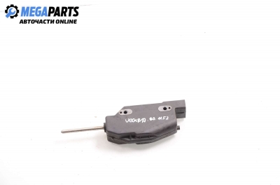 Ключалка за капачката на резервоара за Opel Vectra B Estate (11.1996 - 07.2003), комби