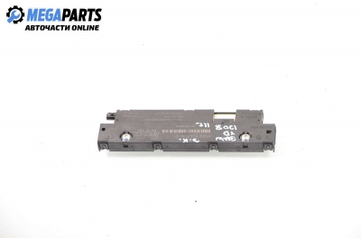 Усилвател антена за BMW 5 Series F10 Touring (F11) (04.2010 - ...), № 6520 9247130 01