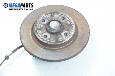 Шенкел главина за Citroen C4 Picasso I (10.2006 - 12.2015), позиция: задна, дясна