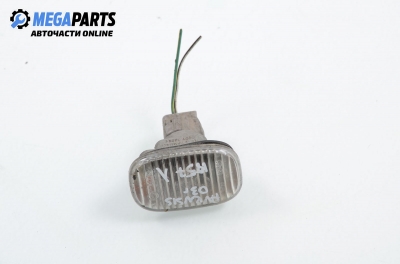 Мигач за Toyota Avensis Liftback II (04.2003 - 11.2008), хечбек, позиция: лява