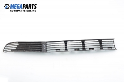 Решетка в броня за Volkswagen Passat Variant B5 (05.1997 - 12.2001), комби, позиция: лява