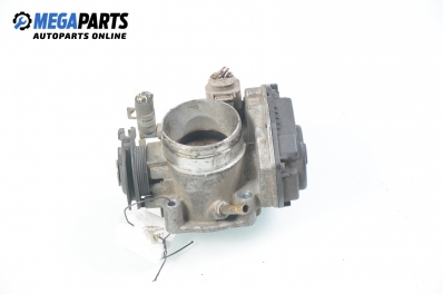 Дроселова клапа за Audi A3 Hatchback I (09.1996 - 05.2003) 1.6, 101 к.с.