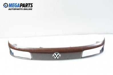 Декоративна маска за Volkswagen Passat Variant B3, B4 (02.1988 - 06.1997), комби