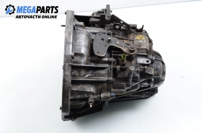 Ръчна скоростна кутия за Renault Laguna II Hatchback (03.2001 - 12.2007) 1.9 dCi (BG08, BG0G), 120 к.с., № 8 200 064 493