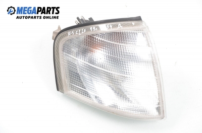 Мигач за Mercedes-Benz C-Class Estate (S202) (06.1996 - 03.2001), комби, позиция: дясна