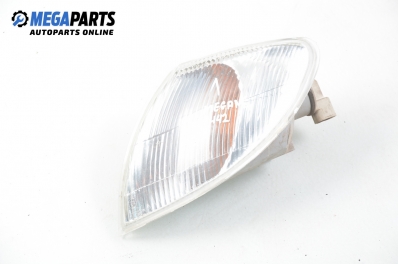 Мигач за Renault Megane I Hatchback (08.1995 - 12.2004), хечбек, позиция: лява