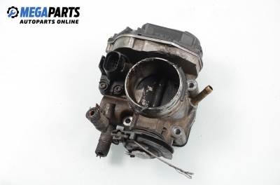 Дроселова клапа за Audi A3 Hatchback I (09.1996 - 05.2003) 1.8, 125 к.с.