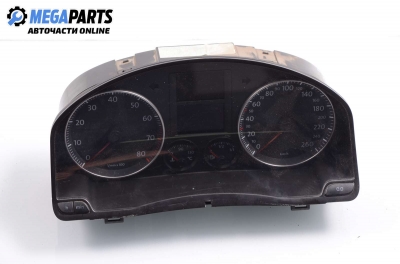 Километраж за Volkswagen Golf V Hatchback (10.2003 - 02.2009) 1.6 FSI, 115 к.с.