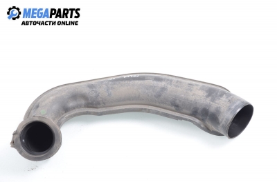 Въздуховод за Ford Focus II Sedan (04.2005 - 09.2012) 1.6, 100 к.с.