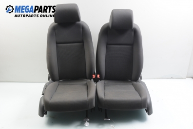 Комплект салон за Volkswagen Golf V Hatchback (10.2003 - 02.2009), 4+1 вр.