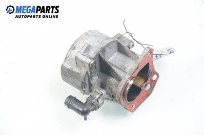 Вакуум помпа за Renault Laguna II Grandtour (03.2001 - 12.2007) 1.9 dCi (KG0G), 120 к.с.
