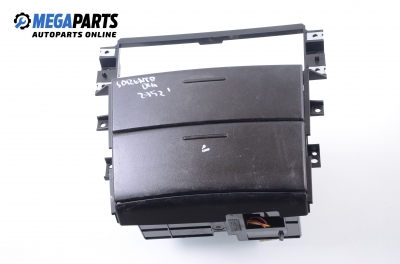 Пепелник за Kia Sorento I SUV (08.2002 - 12.2009)