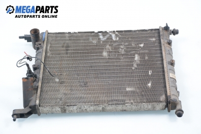 Воден радиатор за Renault Clio I Hatchback (05.1990 - 09.1998) 1.4 (B/C57T, B/C57Y), 79 к.с.