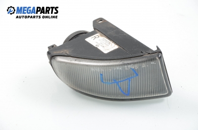 Халоген за Toyota Avensis Station Wagon I (09.1997 - 02.2003), комби, позиция: дясна