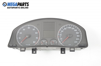 Километраж за Volkswagen Golf V Hatchback (10.2003 - 02.2009) 1.4 16V, 75 к.с.