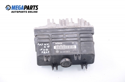 Компютър двигател за Volkswagen Golf III Hatchback (08.1991 - 07.1998) 1.4, 60 к.с., № 0 261 200 764