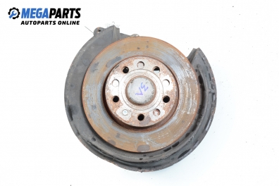 Шенкел главина за Volkswagen Golf V Hatchback (10.2003 - 02.2009), позиция: задна, лява