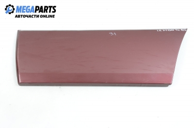 Външни лайсни за Mercedes-Benz 124 Sedan (12.1984 - 06.1993), седан, позиция: задна, лява