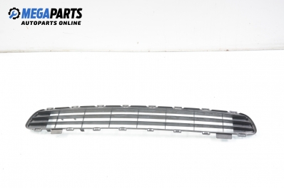 Решетка в броня за Citroen C5 I Sedan (03.2001 - 03.2005), хечбек