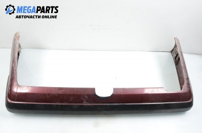 Задна броня за Mercedes-Benz 124 Sedan (12.1984 - 06.1993), седан