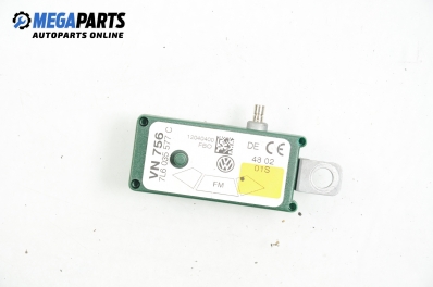 Усилвател антена за Volkswagen Touareg SUV (10.2002 - 01.2013), № 7L6 035 577 C